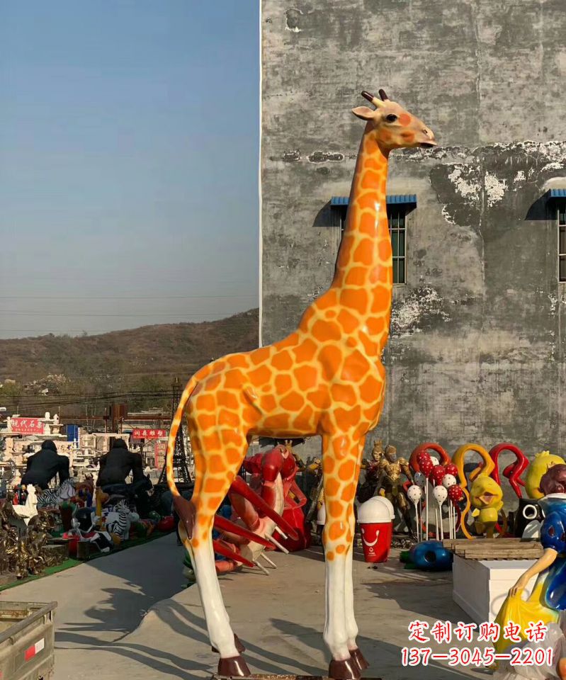 金华玻璃刚彩绘长颈鹿艺术雕塑