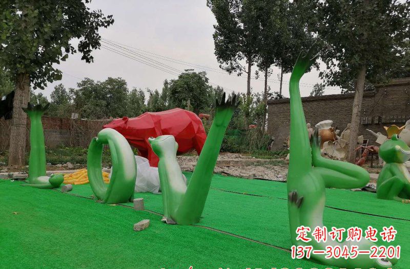 金华新颖可爱的玻璃钢青蛙雕塑