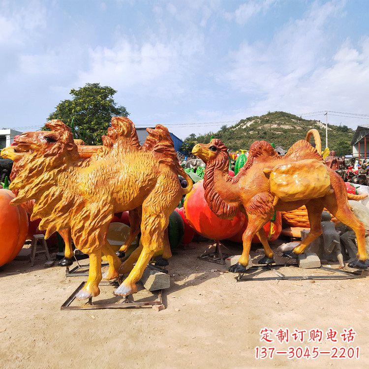 金华玻璃钢彩绘仿真骆驼雕塑艺术之美的完美呈现