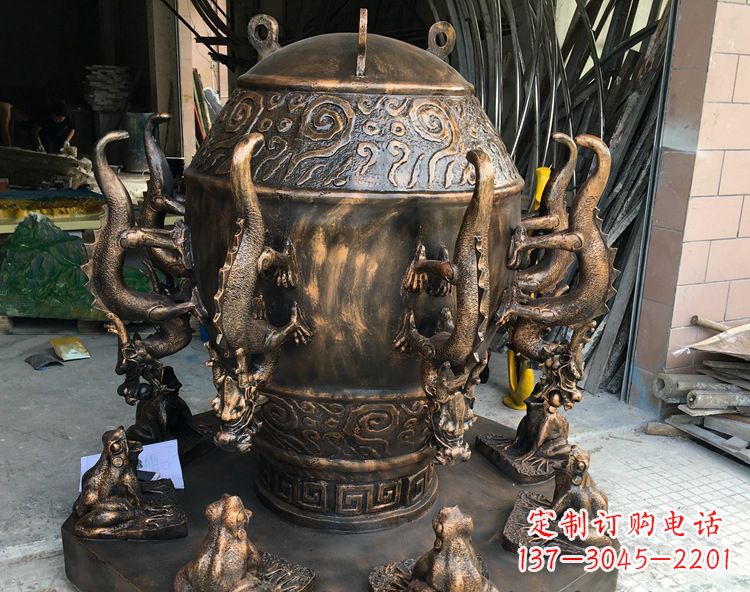 金华玻璃钢仿铜地动仪雕塑中国古代文化精髓