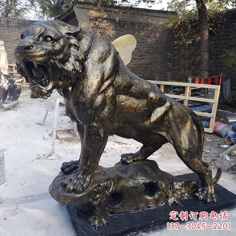 金华玻璃钢制老虎雕塑