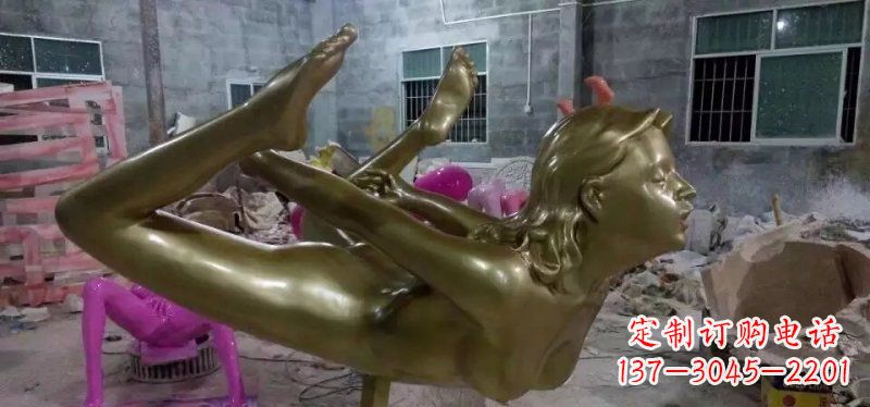 金华玻璃钢仿铜雕刻的女人雕塑