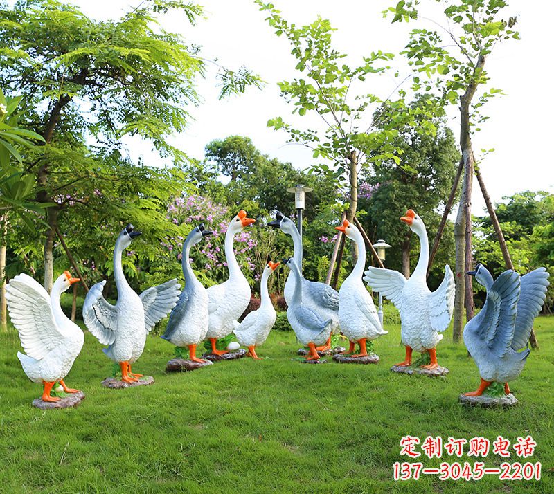 金华玻璃钢雕刻的精美鹅
