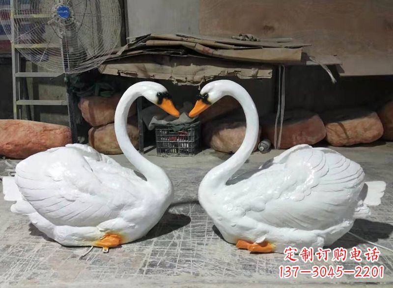 金华玻璃钢仿真发光天鹅雕塑