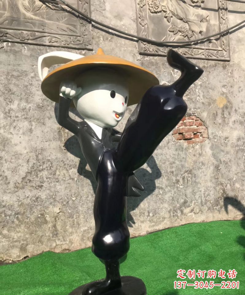 金华玻璃钢公园仿真兔子雕塑