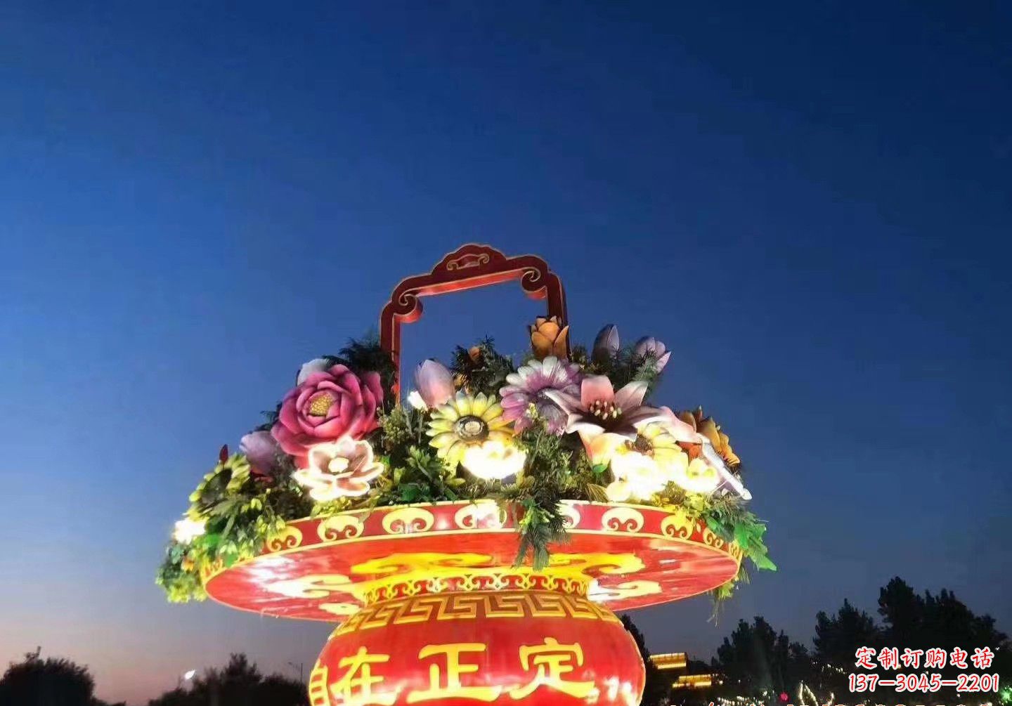 金华玻璃钢花篮景观雕塑让美景永恒