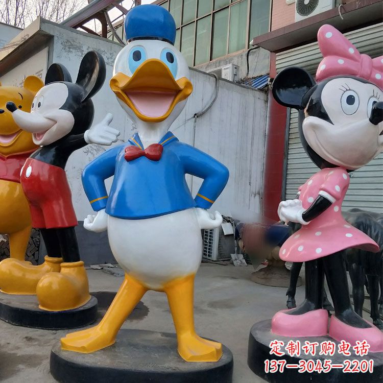 金华玻璃钢老鼠雕塑
