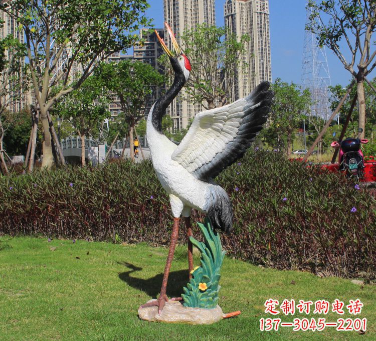 金华仙鹤雕塑玻璃钢的艺术之美