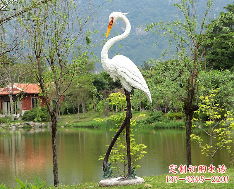 金华玻璃钢仙鹤雕塑价格