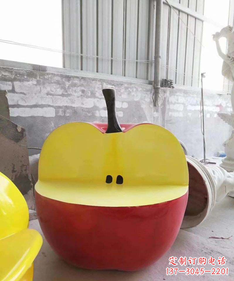 金华不锈钢半块苹果座椅雕塑