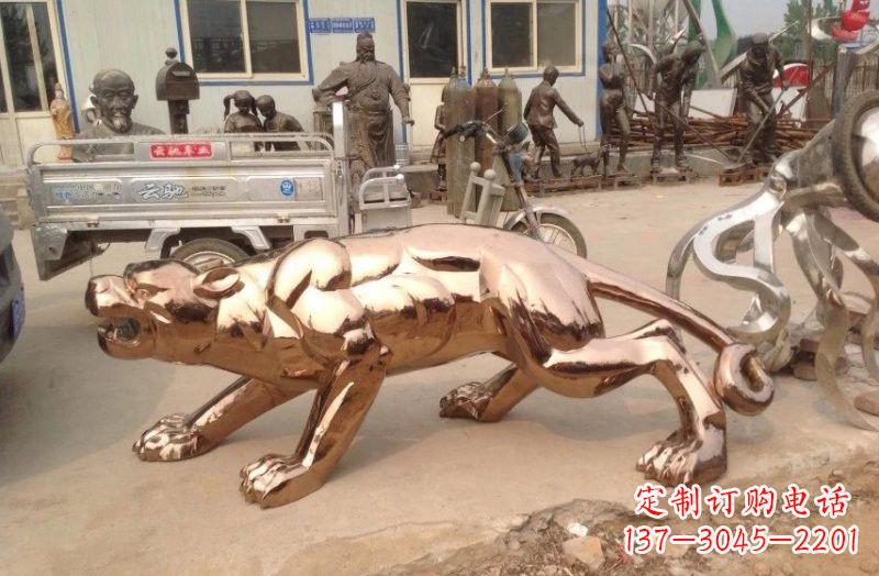 金华不锈钢豹子雕塑222