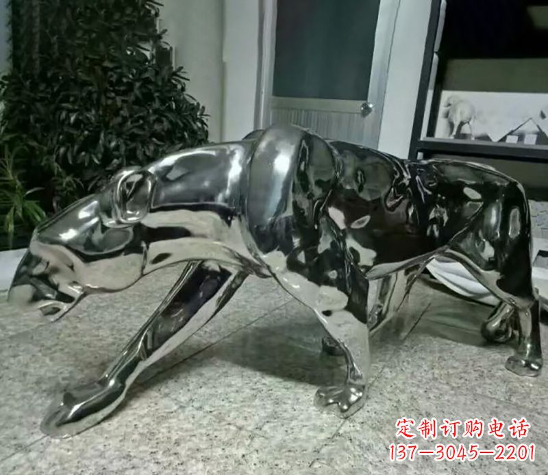 金华精美绝伦的不锈钢豹子雕塑