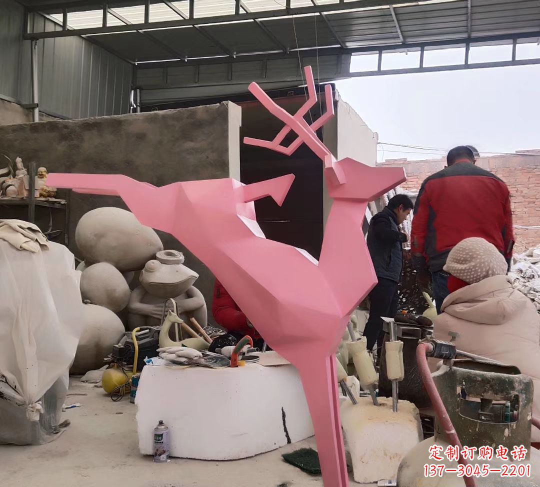 金华不锈钢彩绘小鹿雕塑