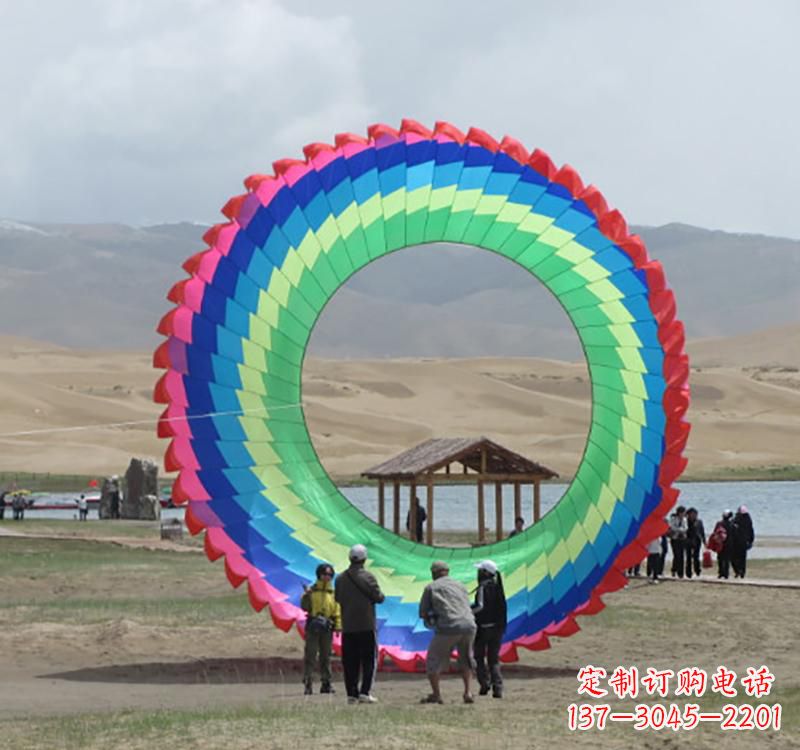 金华不锈钢彩色圆环雕塑——精致的艺术瑰宝