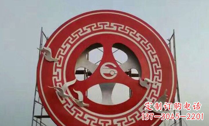 金华不锈钢齿轮雕塑象征着时代进步