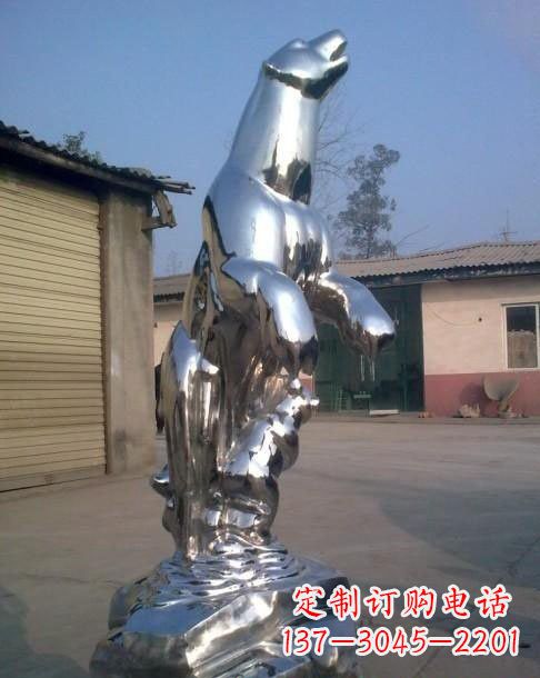 金华不锈钢北极熊雕塑雕刻精美、经久耐用