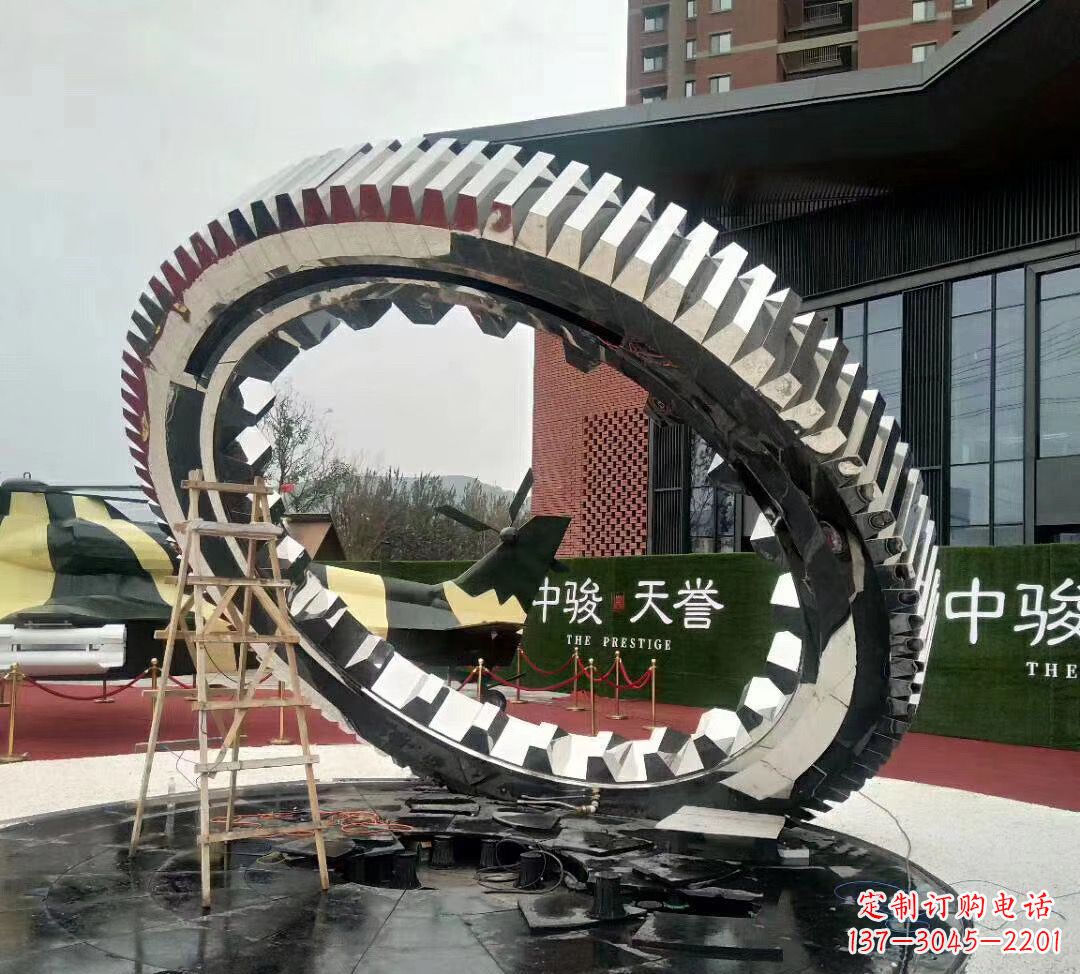 金华不锈钢齿轮雕塑以科技艺术的形式演绎动力