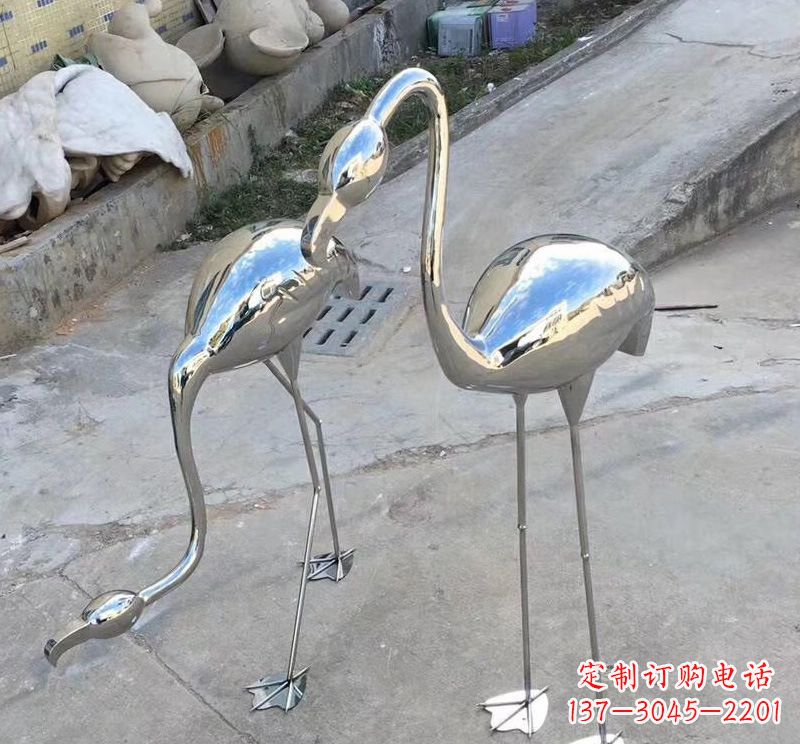 金华传统工艺不锈钢动物雕塑