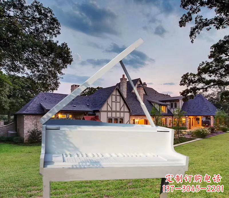 金华钢琴雕塑——点缀广场景观