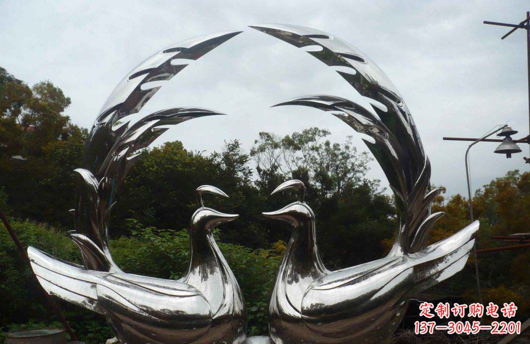 金华不锈钢孔雀雕塑浪漫与灵动