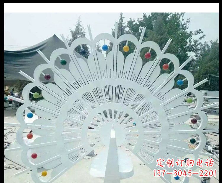 金华精美不锈钢孔雀雕塑