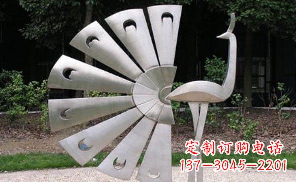 金华不锈钢孔雀雕塑美丽而持久