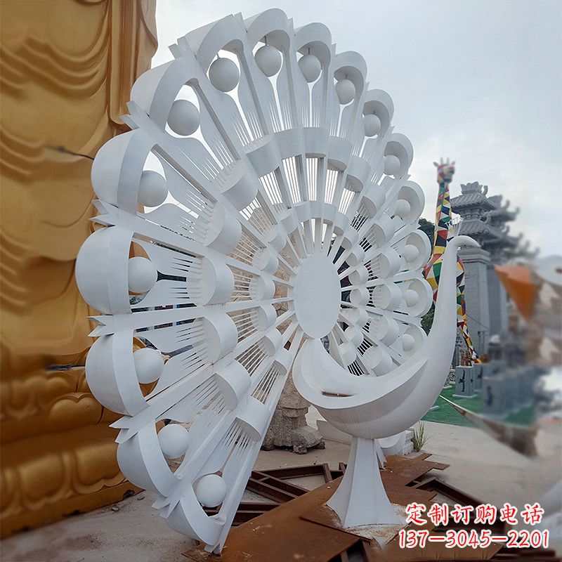 金华不锈钢孔雀雕塑精美雕刻的艺术精品