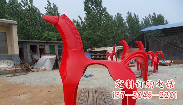 金华不锈钢马雕塑精致而经久