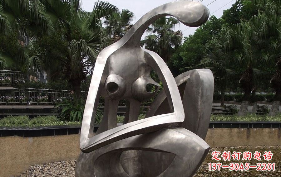 金华青春靓丽不锈钢美女人物雕塑