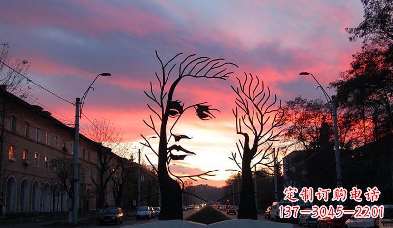 金华不锈钢人头雕塑点缀街边景观