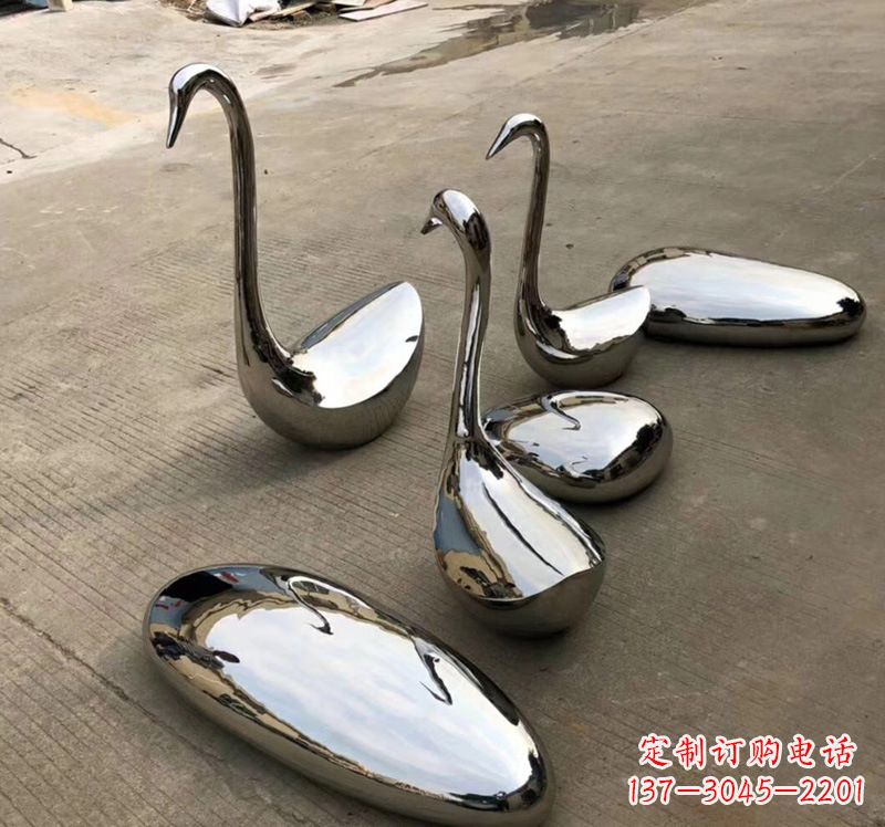 金华不锈钢仙鹤雕塑精致而古典