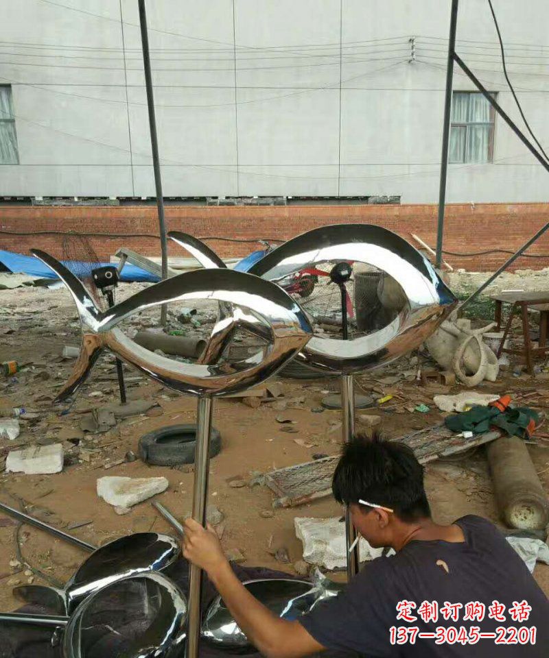 金华不锈钢动物雕塑