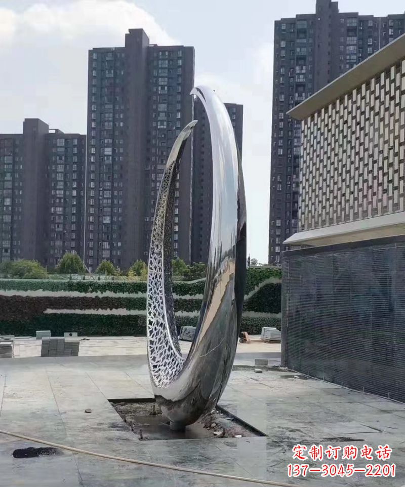 金华精美不锈钢月亮雕塑