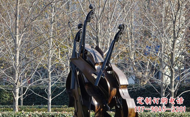 金华不锈钢大提琴雕塑细节丰富的艺术象征