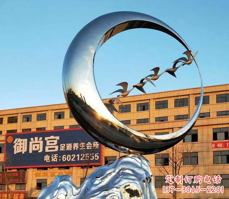 金华不锈钢大雁雕塑象征着生机勃勃的美丽