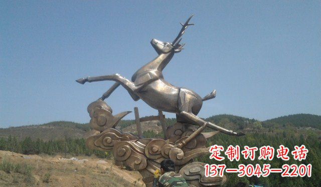 金华不锈钢动物雕塑——飞奔的鹿