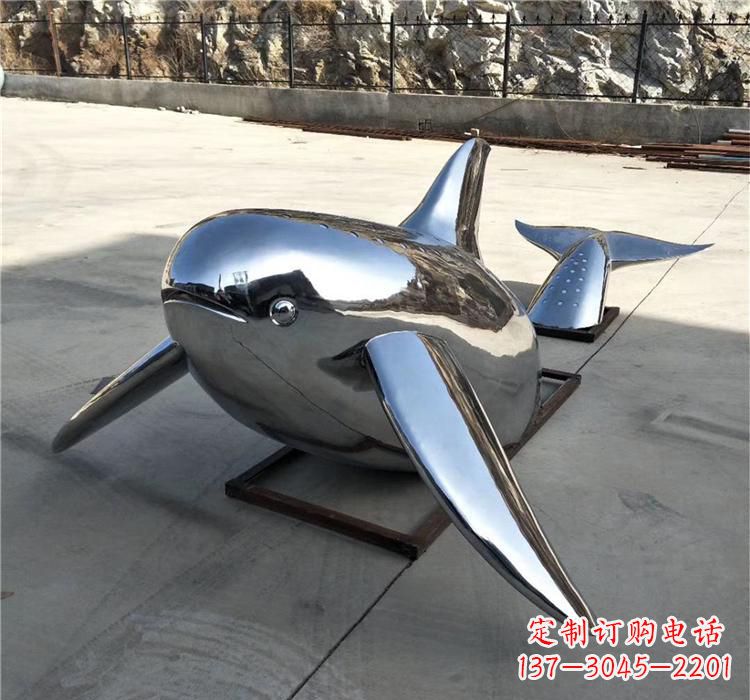 金华鲸鱼雕塑精美的不锈钢艺术