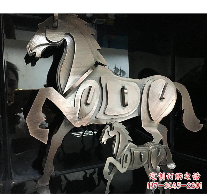 金华不锈钢动物马雕塑