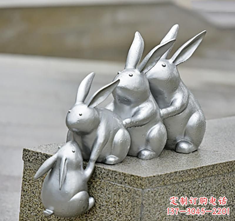 金华不锈钢动物园林兔雕塑