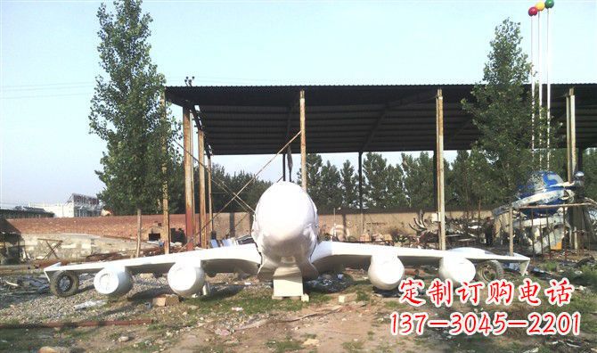 金华不锈钢飞机雕塑给空中飞行者的致敬