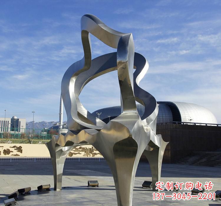 金华不锈钢钢琴雕塑让音乐穿越时空