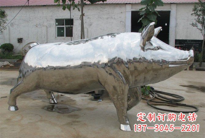 金华不锈钢公园动物猪雕塑
