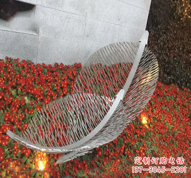 金华不锈钢公园镂空树叶雕塑——精致艺术品