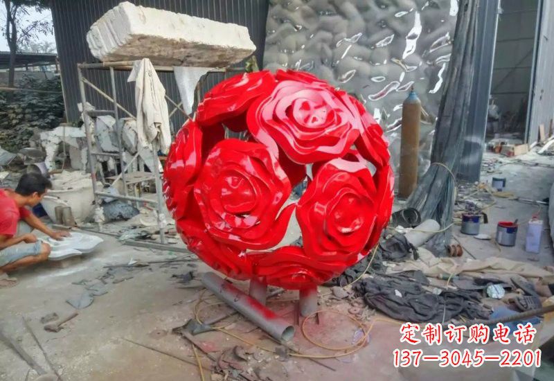 金华不锈钢玫瑰雕塑让玫瑰之美永存