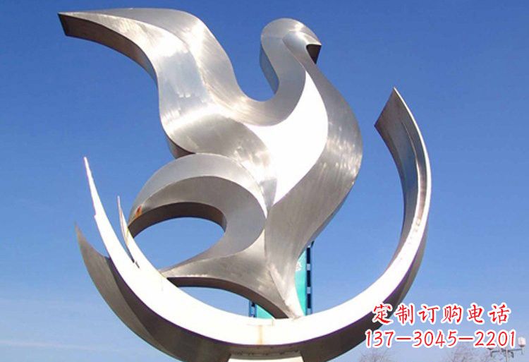 金华不锈钢鸽子雕塑美丽的象征