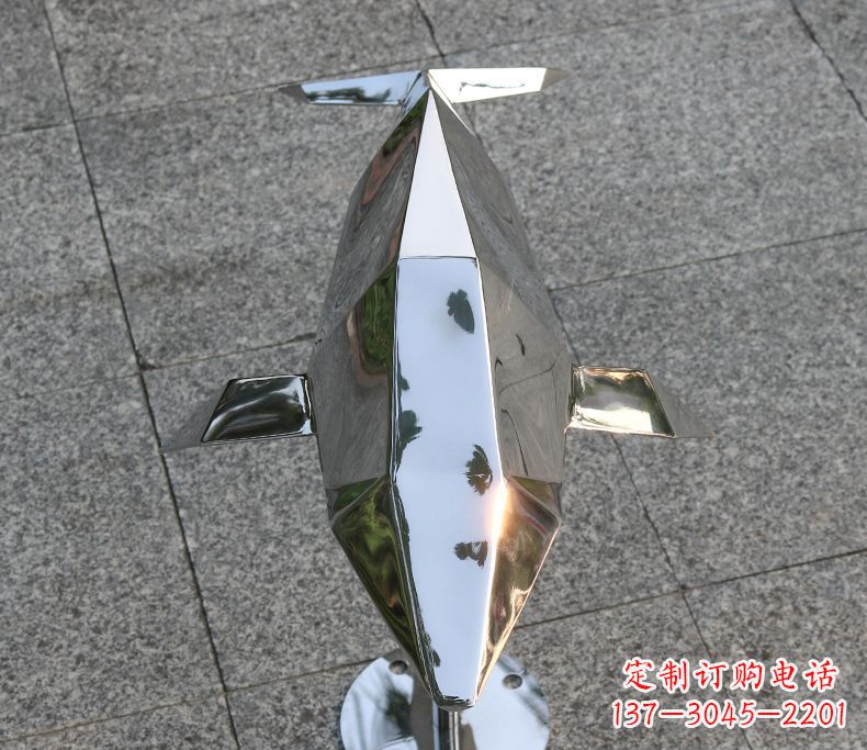 金华海豚雕塑令不锈钢广场更加灿烂