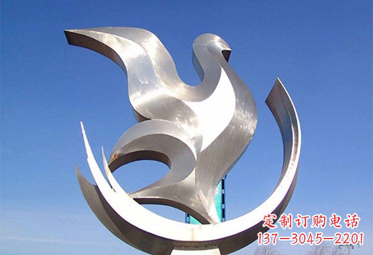金华不锈钢鸽子雕塑象征着和平