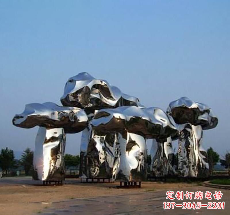 金华不锈钢广场镜面蘑菇雕塑