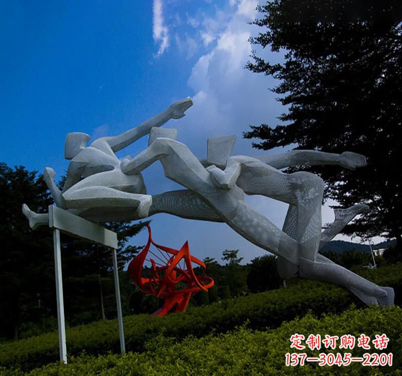 金华不锈钢中的运动员雕塑