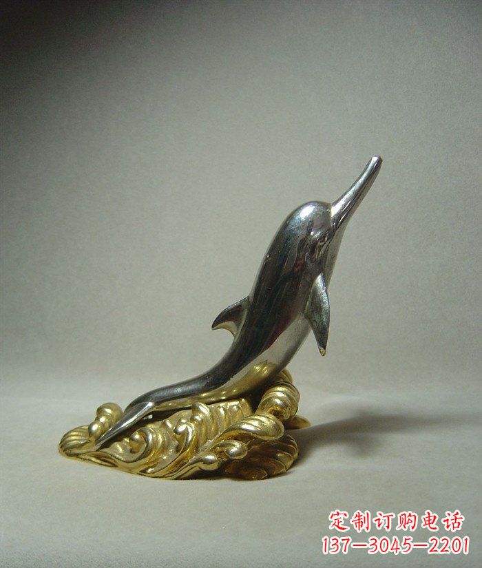 金华海豚雕塑艺术的海洋之美